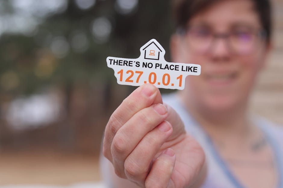 Sticker saying there's no place like 127.0.0.1